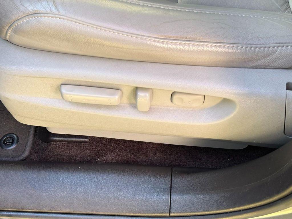 used 2017 Acura MDX car, priced at $17,925