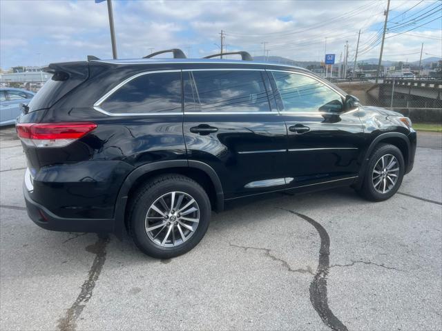 used 2017 Toyota Highlander car, priced at $22,240