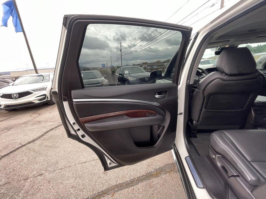 used 2019 Acura MDX car, priced at $22,875