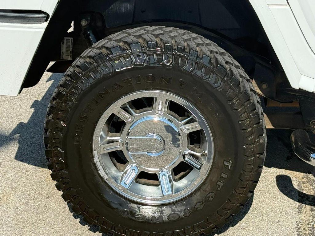 used 2006 Hummer H2 car, priced at $22,945