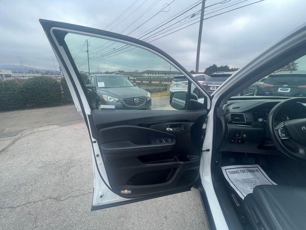 used 2021 Honda Pilot car, priced at $23,960