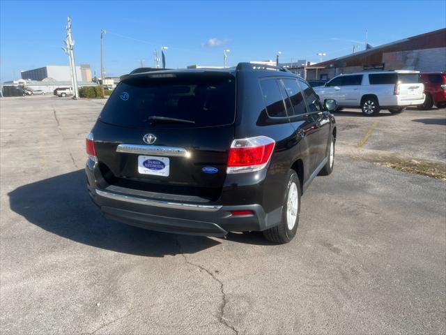 used 2013 Toyota Highlander car, priced at $14,975