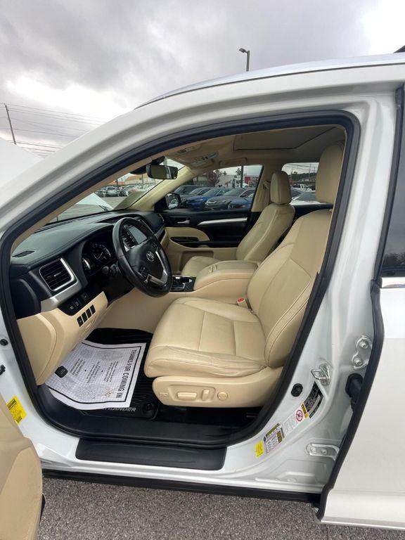 used 2017 Toyota Highlander car, priced at $21,985