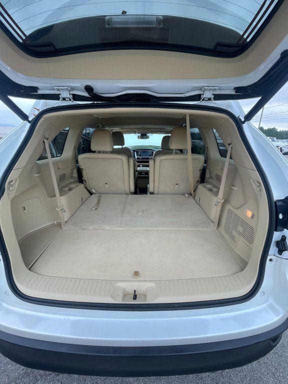 used 2017 Toyota Highlander car, priced at $21,985