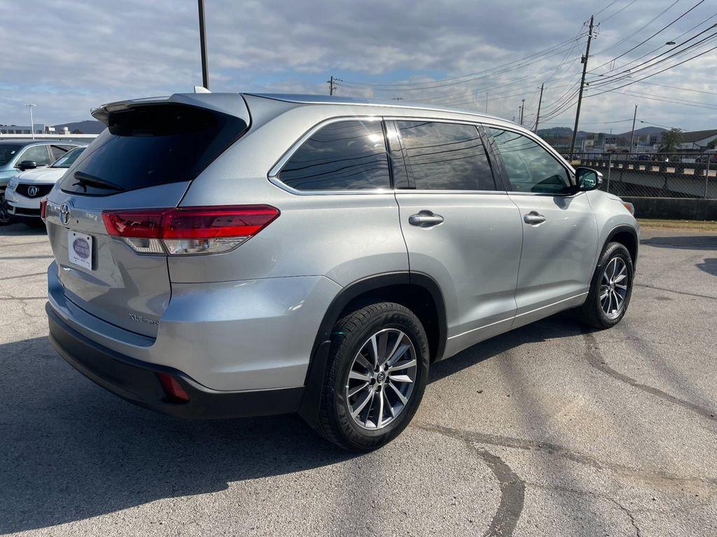 used 2018 Toyota Highlander car, priced at $22,820