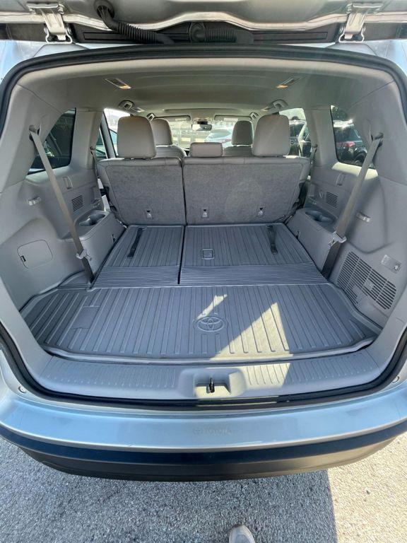 used 2018 Toyota Highlander car, priced at $22,820