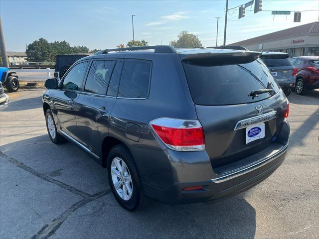 used 2012 Toyota Highlander car, priced at $10,995