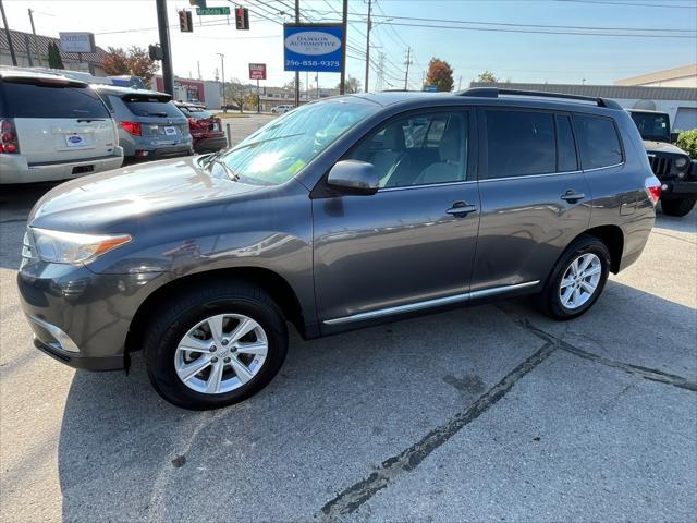 used 2012 Toyota Highlander car, priced at $10,995