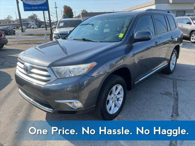 used 2012 Toyota Highlander car, priced at $10,995