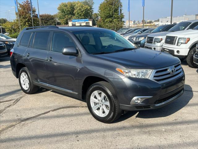 used 2012 Toyota Highlander car, priced at $10,995