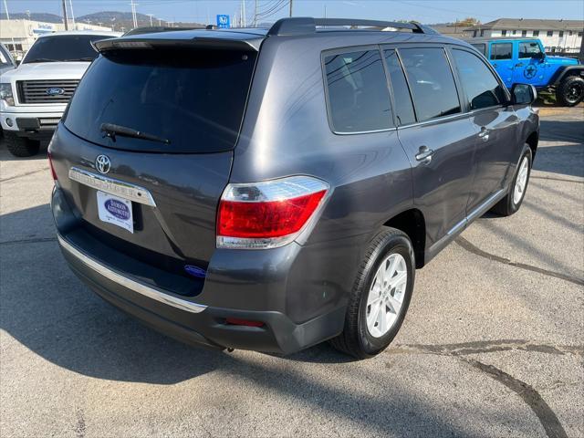 used 2012 Toyota Highlander car, priced at $10,995