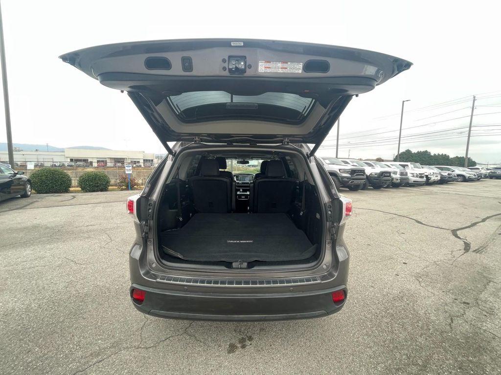 used 2015 Toyota Highlander car, priced at $20,855