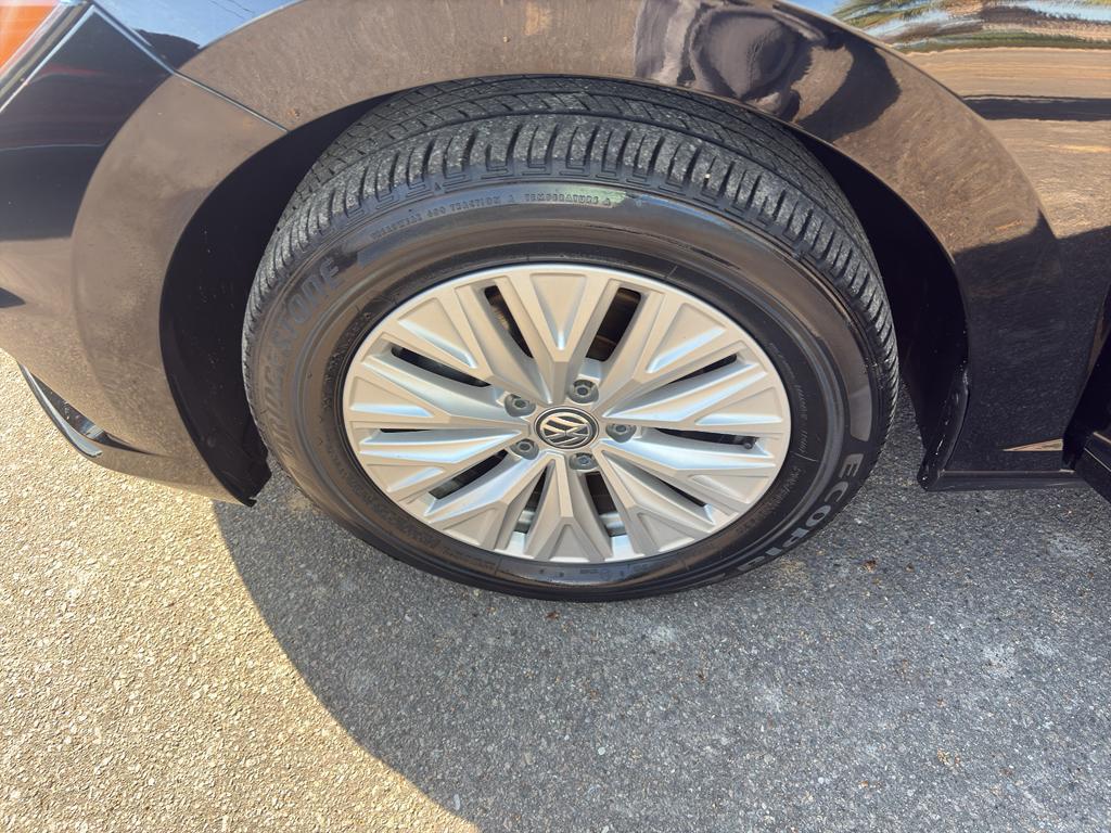 used 2020 Volkswagen Jetta car, priced at $14,500