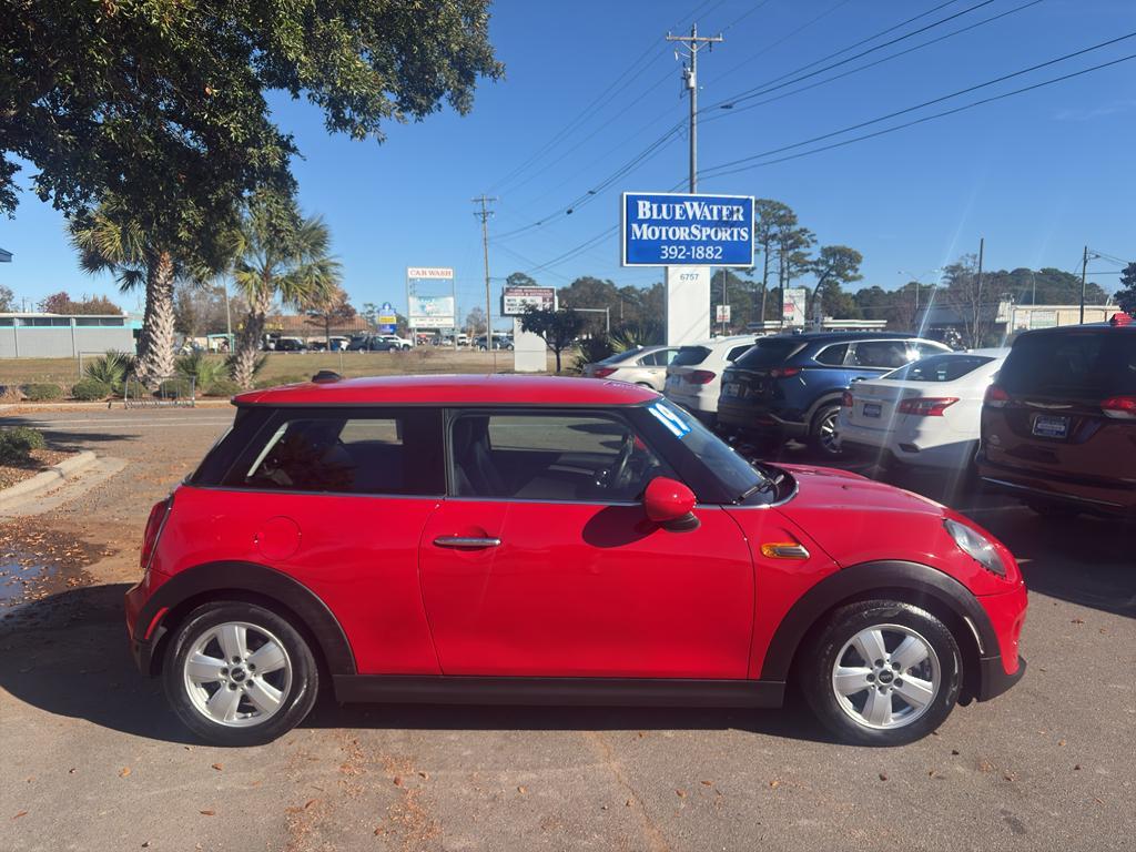 used 2019 MINI Hardtop car, priced at $11,996