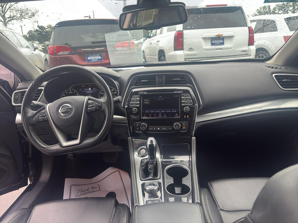 used 2022 Nissan Maxima car, priced at $18,800