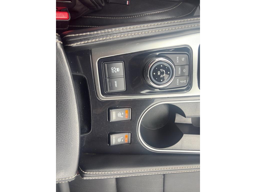 used 2022 Nissan Maxima car, priced at $18,800