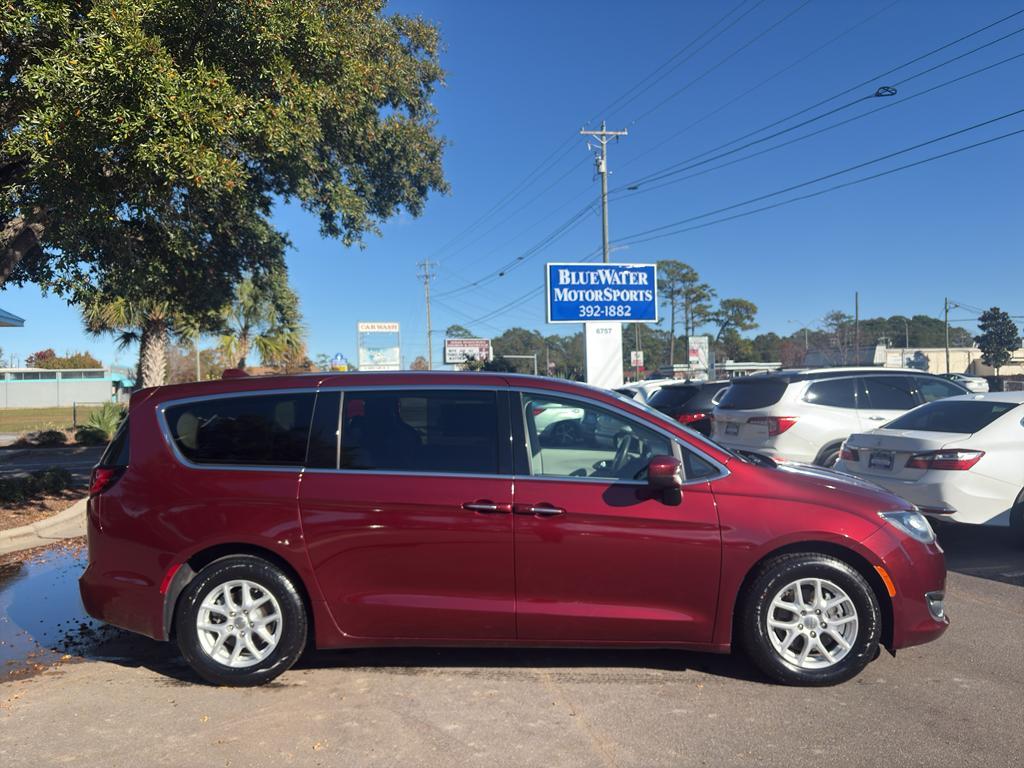 used 2017 Chrysler Pacifica car, priced at $11,688