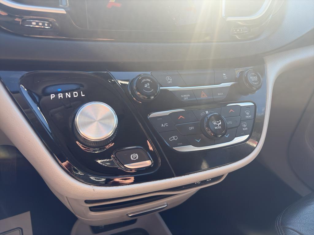 used 2017 Chrysler Pacifica car, priced at $11,688