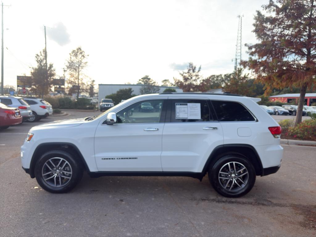 used 2018 Jeep Grand Cherokee car, priced at $16,400
