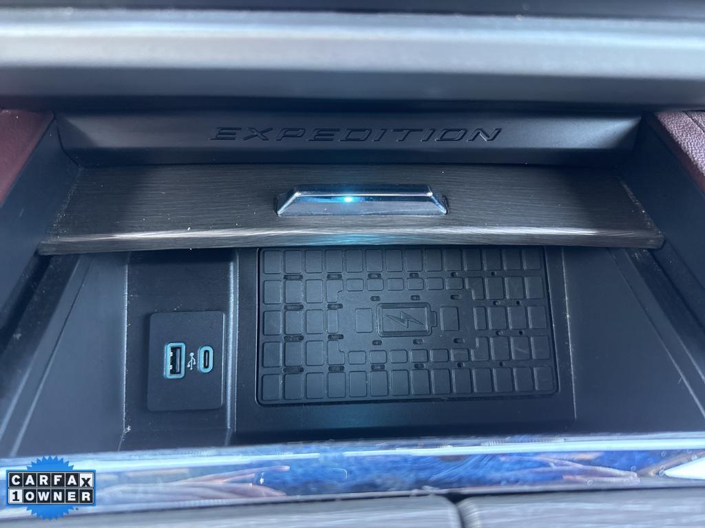 used 2024 Ford Expedition car, priced at $44,997