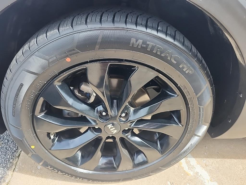 used 2020 Kia Sorento car, priced at $17,997