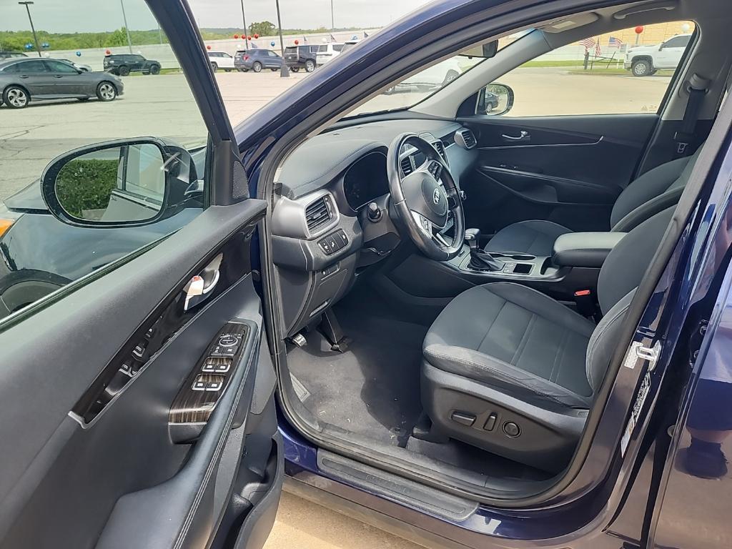 used 2020 Kia Sorento car, priced at $17,997