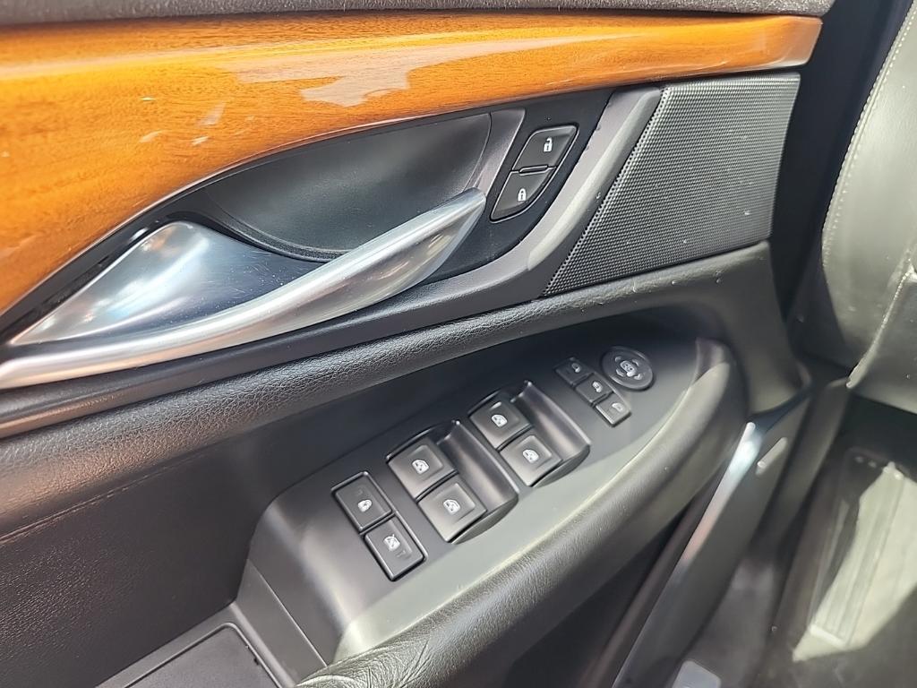 used 2018 Cadillac Escalade car, priced at $27,997