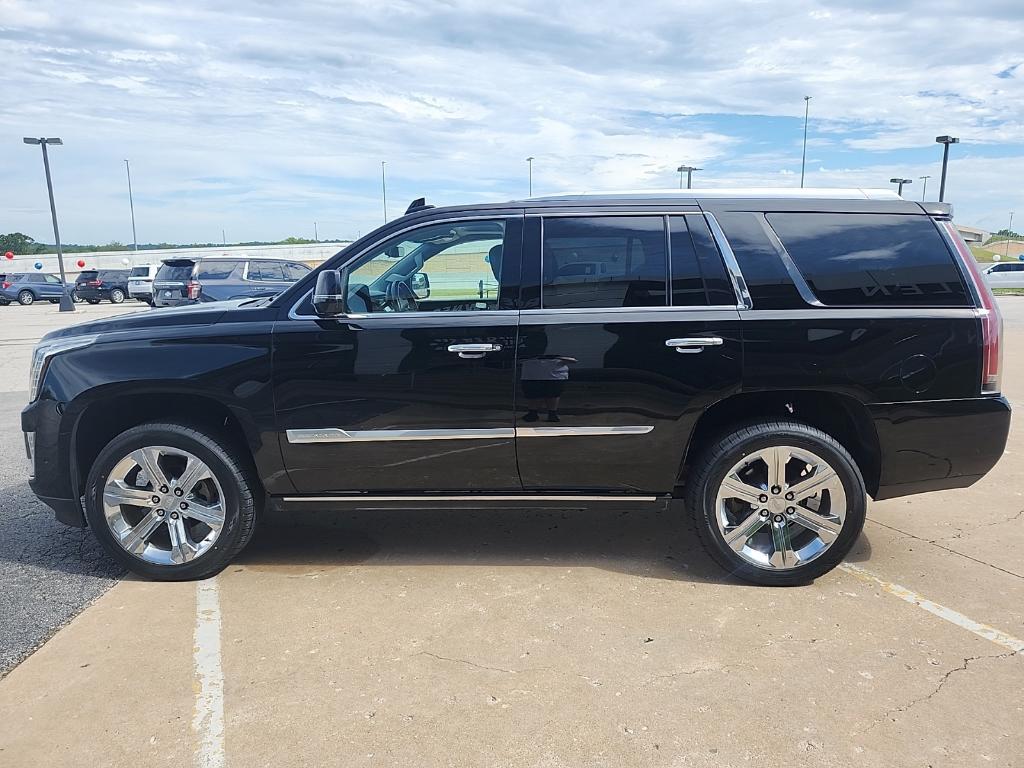 used 2018 Cadillac Escalade car, priced at $27,997