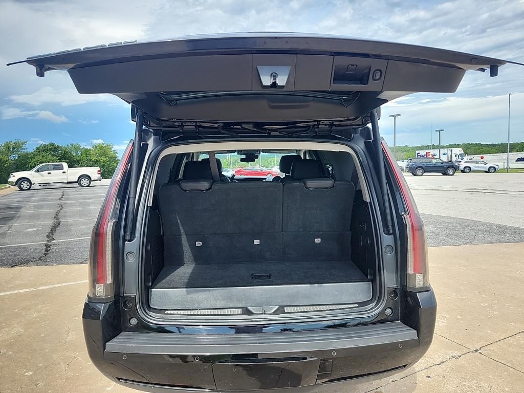 used 2018 Cadillac Escalade car, priced at $27,997