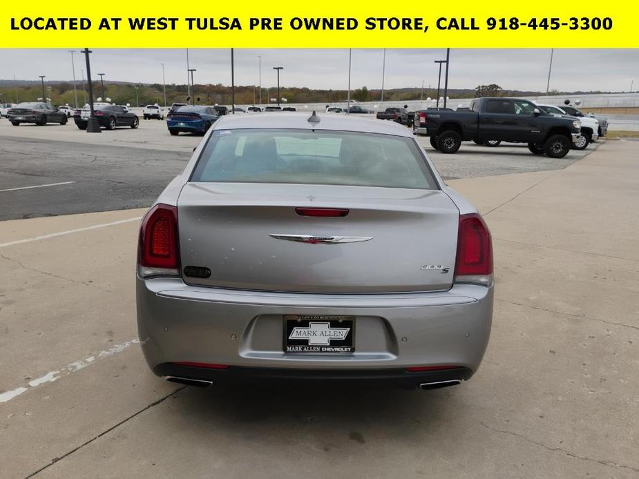 used 2018 Chrysler 300 car, priced at $19,997