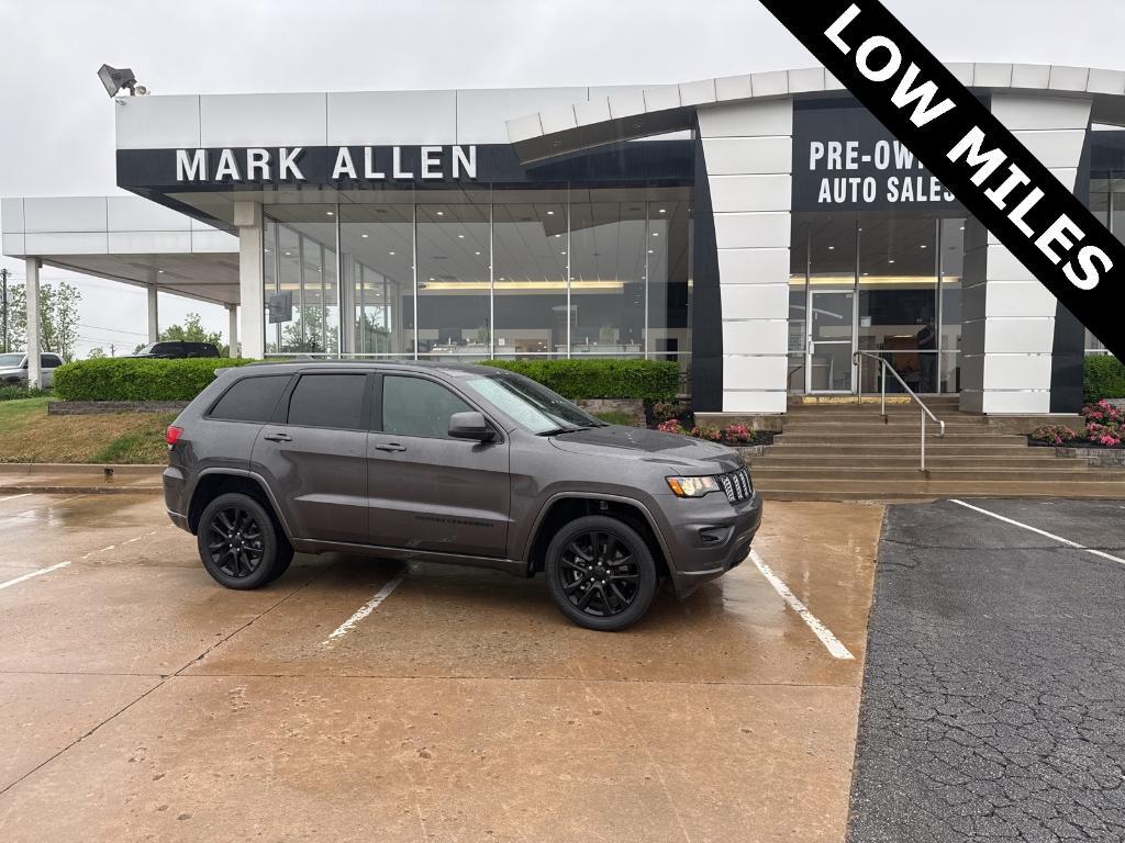 used 2021 Jeep Grand Cherokee car, priced at $27,990