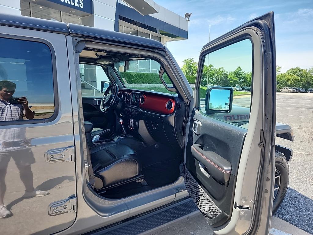 used 2018 Jeep Wrangler Unlimited car, priced at $29,995