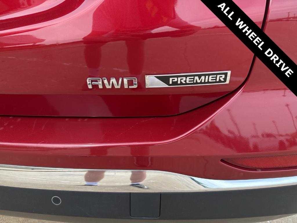 used 2018 Chevrolet Equinox car, priced at $15,995