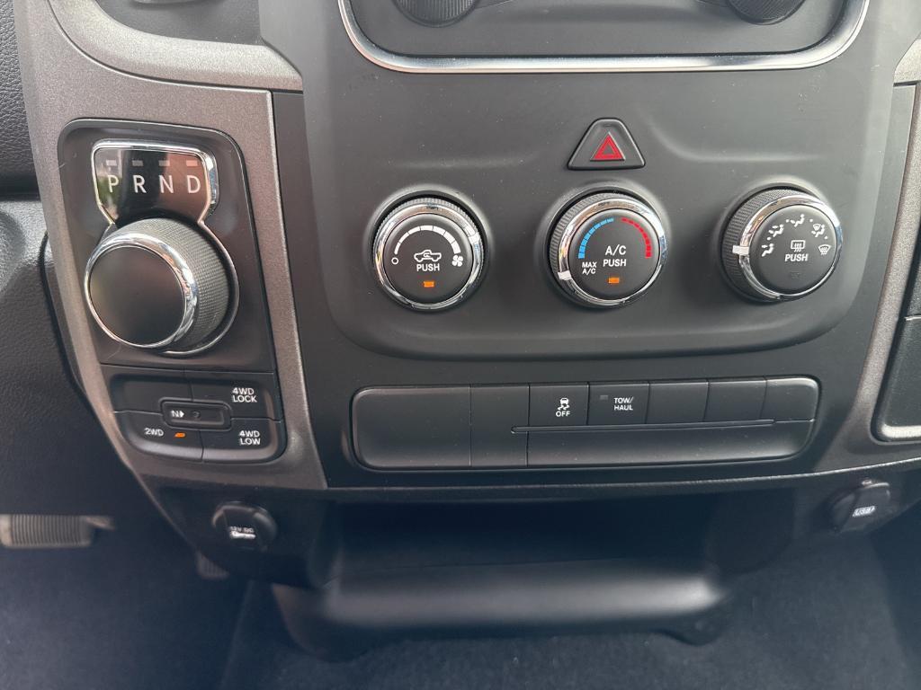 used 2022 Ram 1500 Classic car, priced at $27,997
