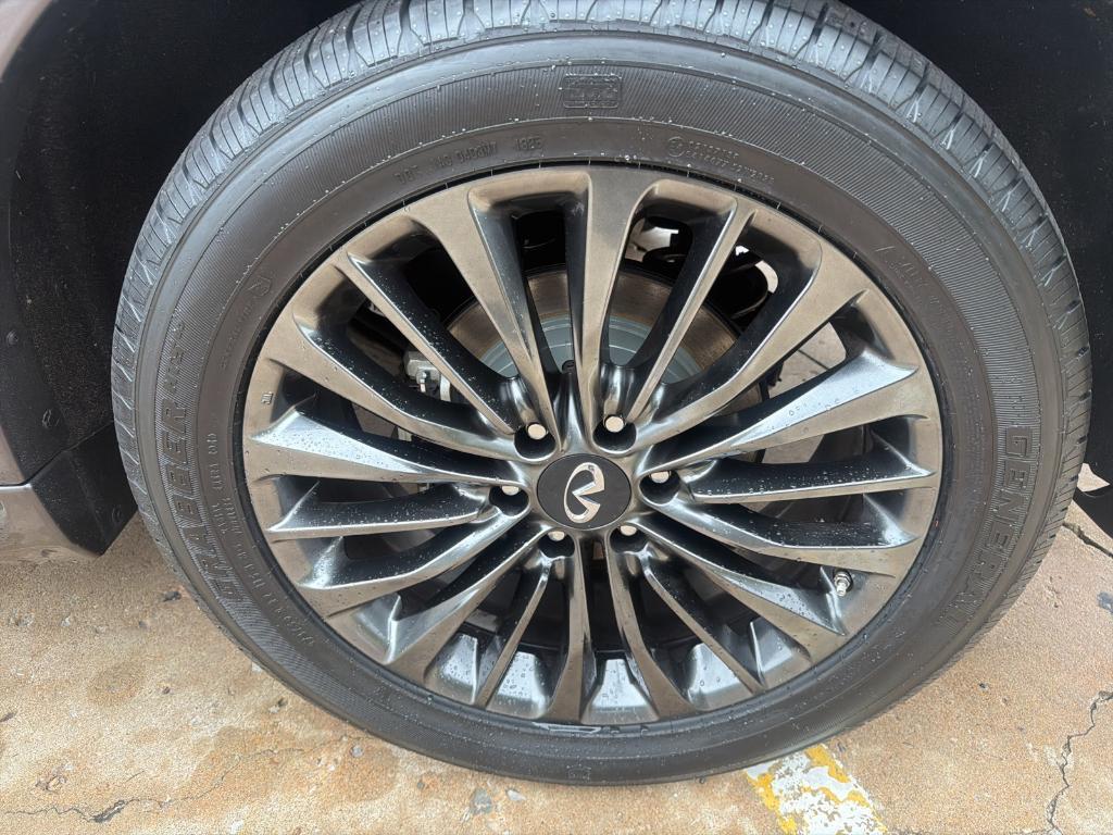 used 2022 INFINITI QX80 car, priced at $31,997