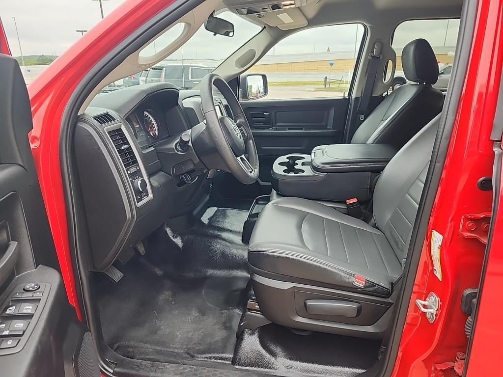 used 2022 Ram 1500 Classic car, priced at $28,997