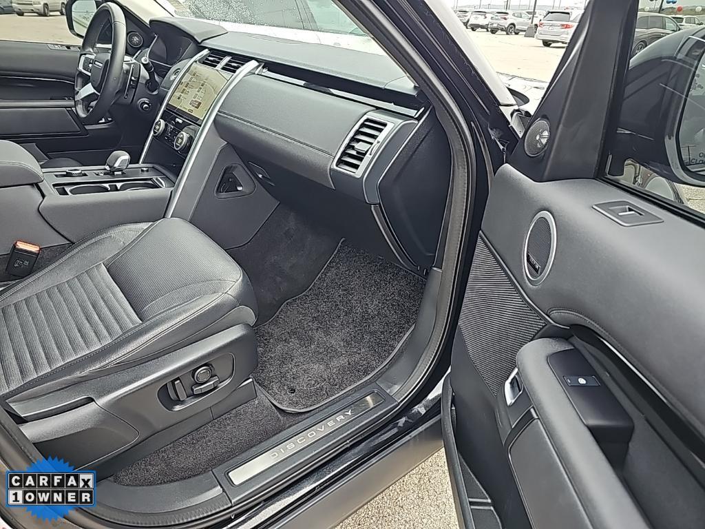 used 2024 Land Rover Discovery car, priced at $39,995
