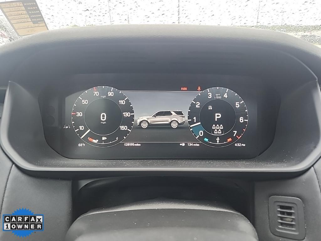 used 2024 Land Rover Discovery car, priced at $39,995