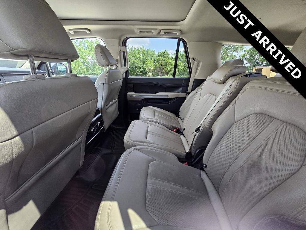 used 2022 Ford Expedition Max car, priced at $45,997