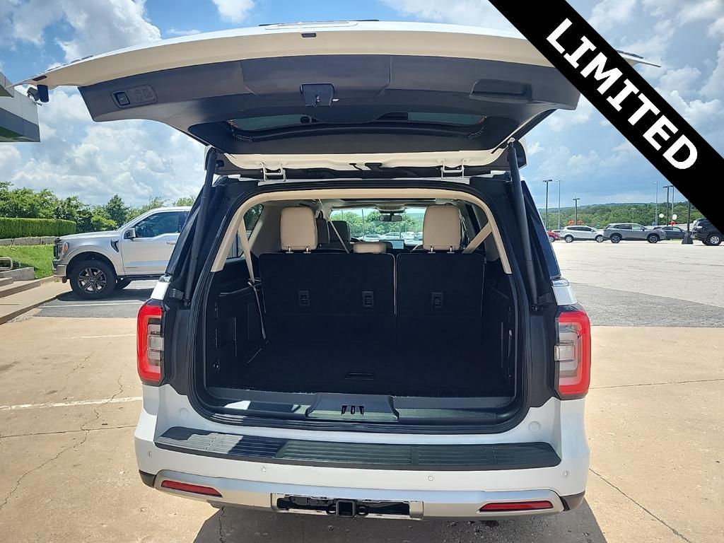 used 2022 Ford Expedition Max car, priced at $45,997