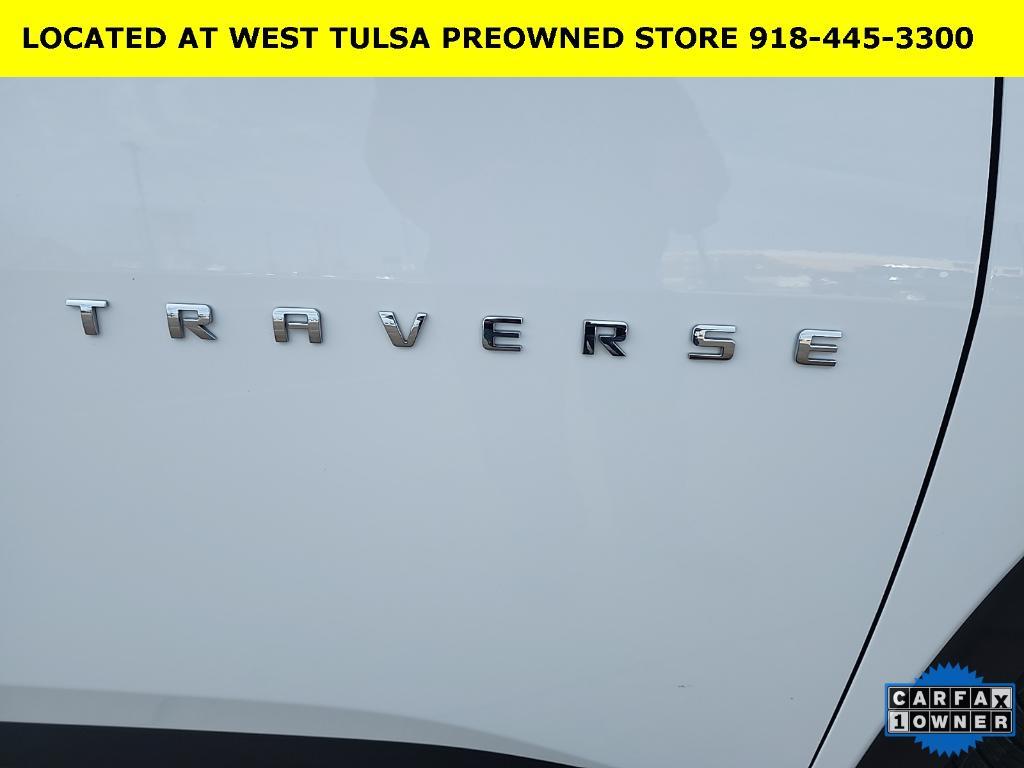 used 2022 Chevrolet Traverse car, priced at $26,997