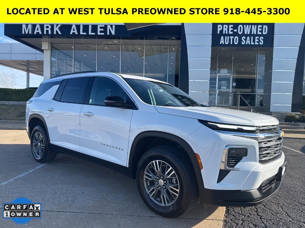 used 2025 Chevrolet Traverse car, priced at $37,997