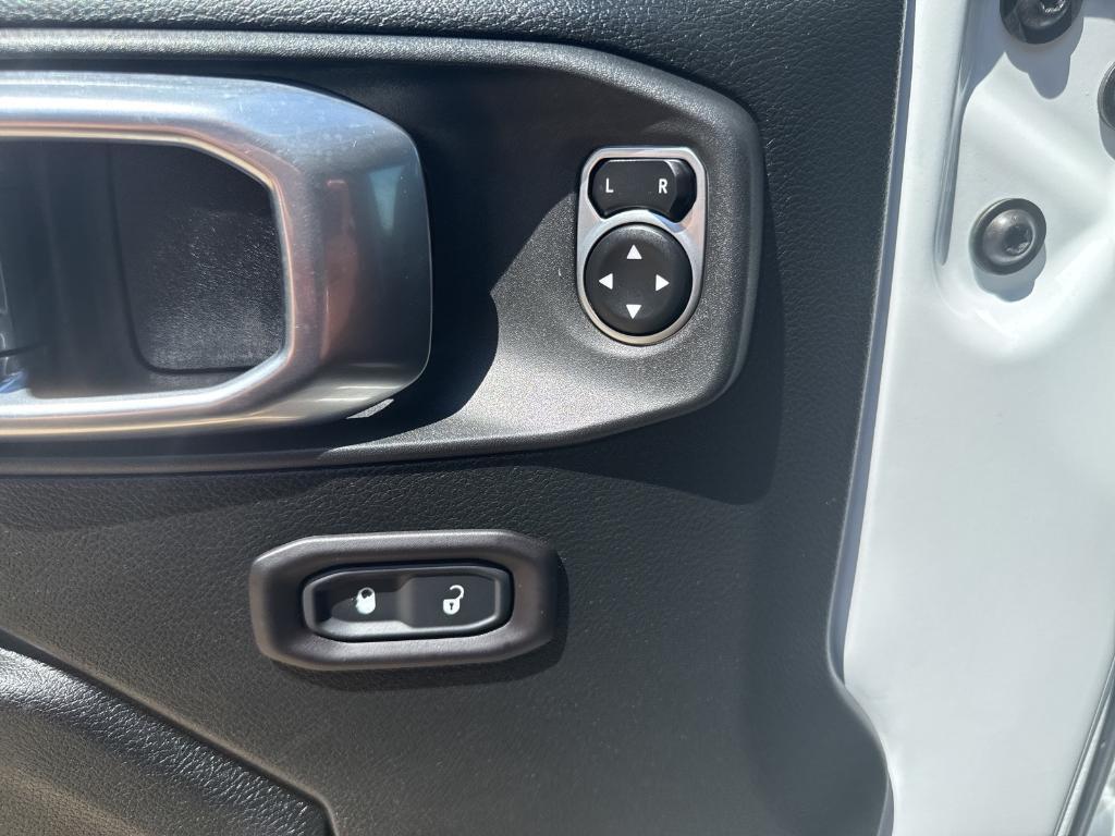 used 2020 Jeep Gladiator car, priced at $34,997