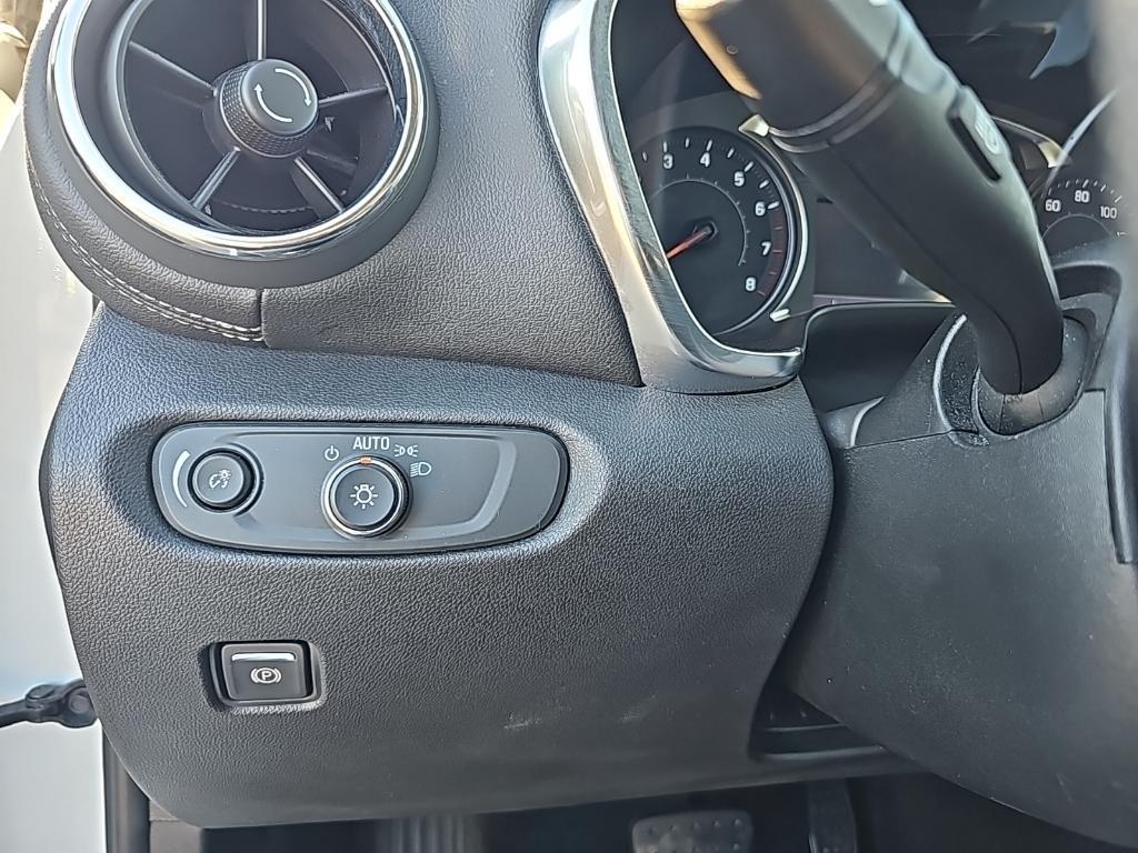 used 2023 Chevrolet Blazer car, priced at $24,990