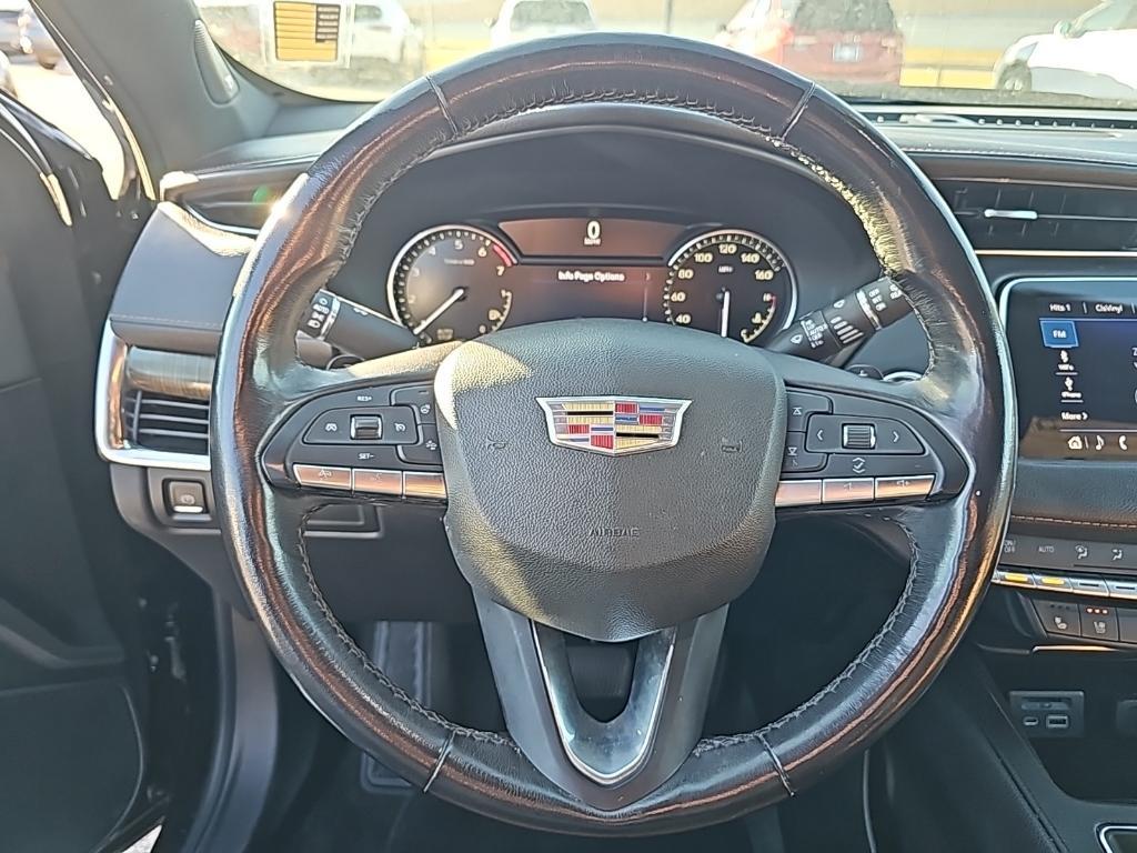 used 2020 Cadillac XT4 car, priced at $24,997