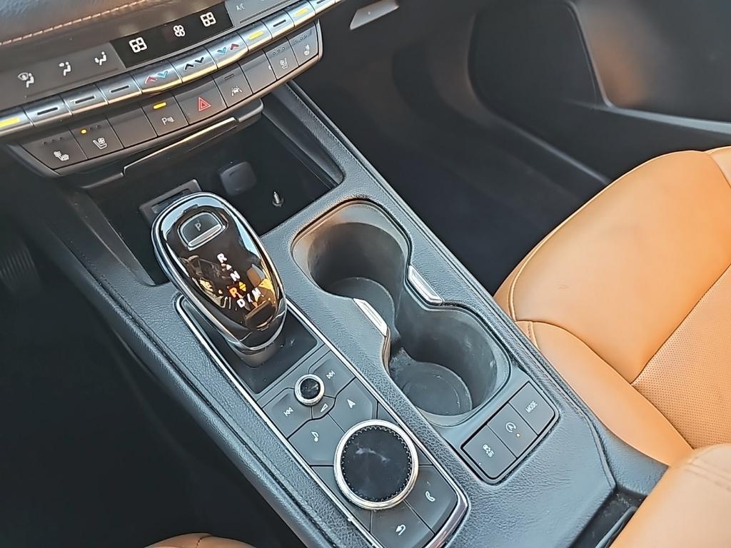 used 2020 Cadillac XT4 car, priced at $24,997