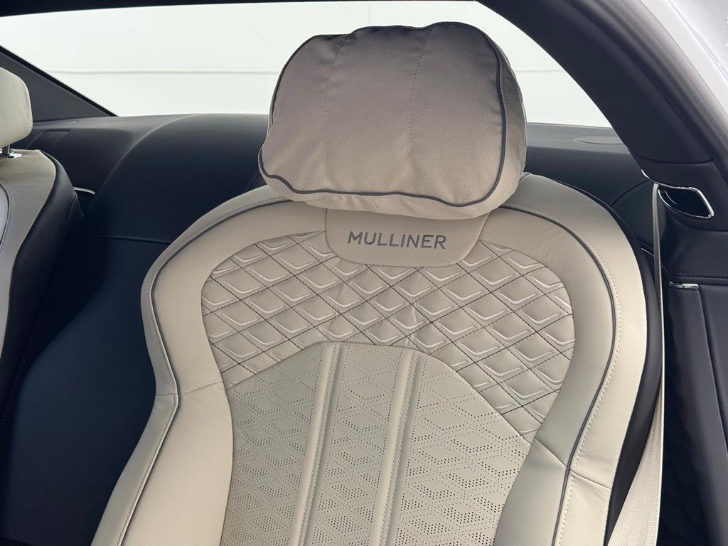 new 2026 Bentley Flying Spur car, priced at $380,235