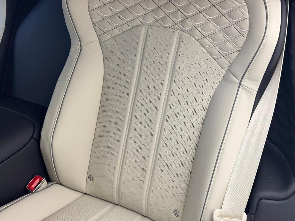 new 2026 Bentley Flying Spur car, priced at $380,235