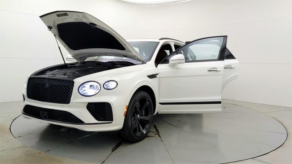 new 2024 Bentley Bentayga car, priced at $256,270