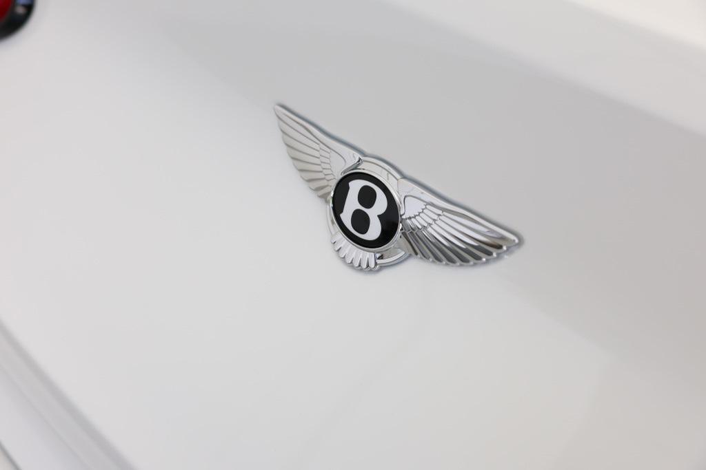 new 2024 Bentley Bentayga car, priced at $256,270